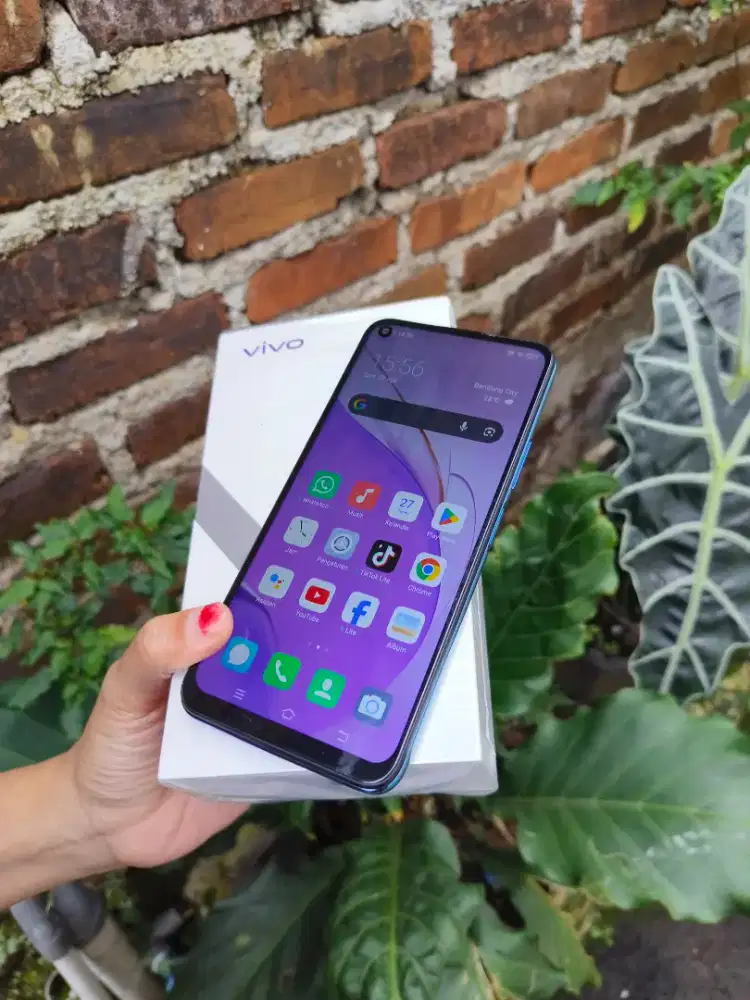 VIVO Y70s 5G Ram 8/256GB Kumplit