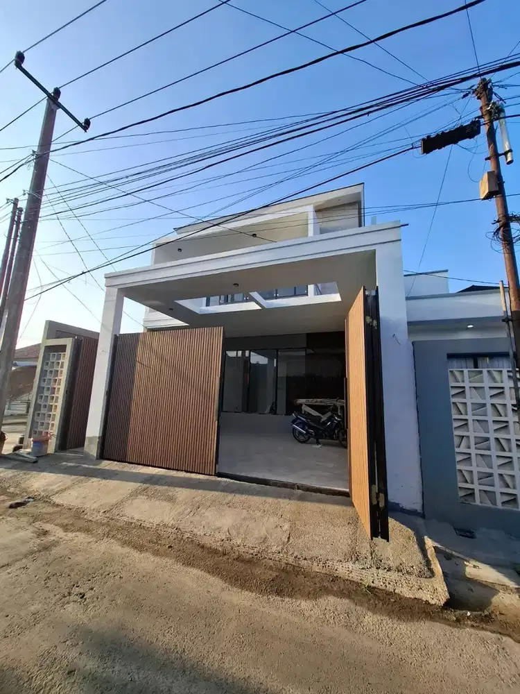 Dijual Rumah Baru Mewah Desain Kekinian Di Riung Bandung