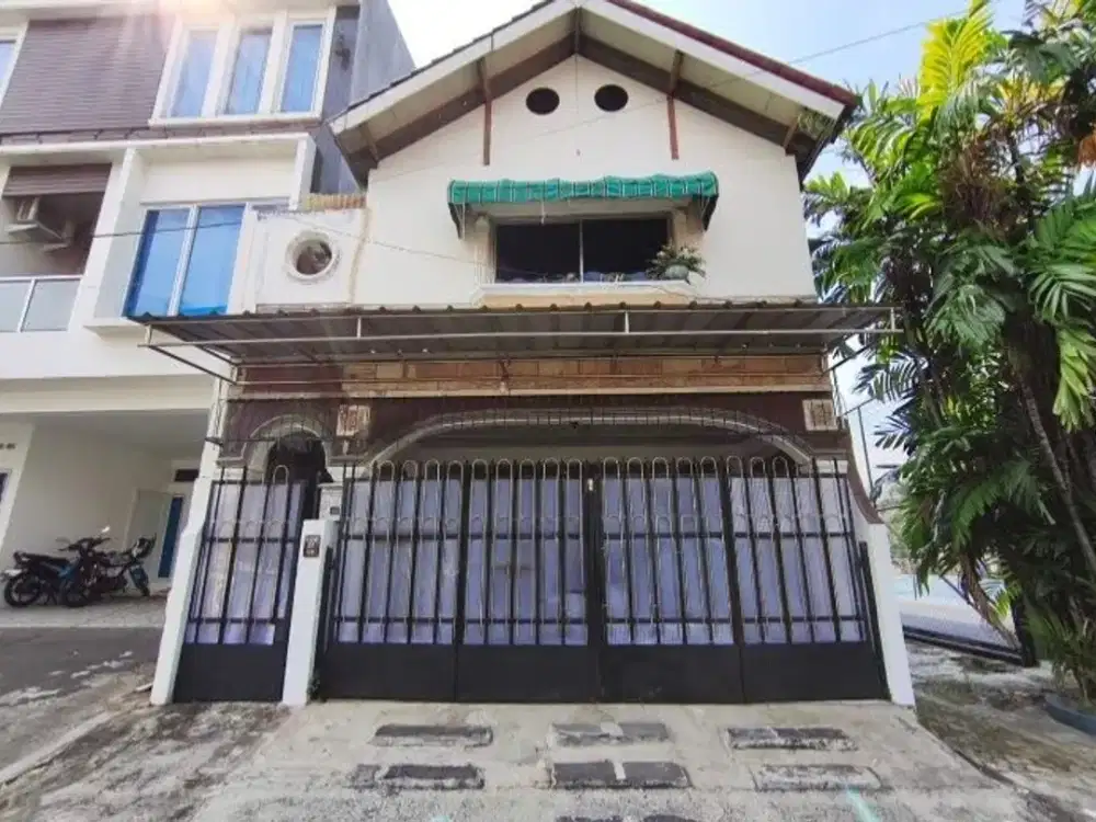 Dijual Rumah Murah 2 Lantai Siap Huni di Cempaka Putih Tengah,Jakpus