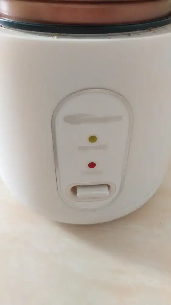 Rice cooker kini meimet