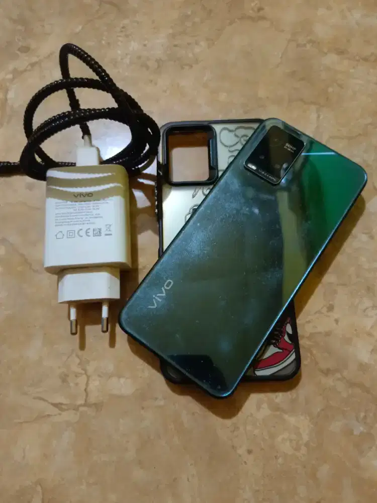 Jual vivo Y33s ram4/128 kondisi masih normal
Kelengkapan hp cass ori