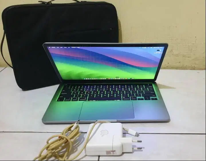 MacBook Pro 2020 RAM 16 SSD 512 4 USB Mulus No Minus Harga Pass