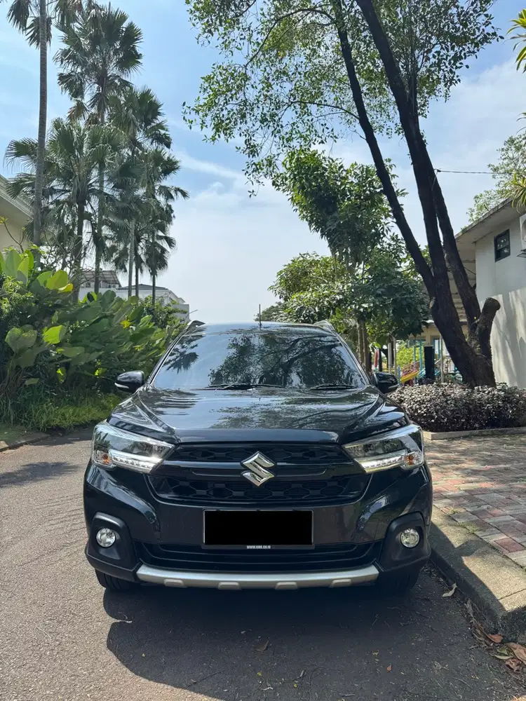 2023 Suzuki XL7 Alpha Hybrid M/T (Odo 2rb KM ASLI)