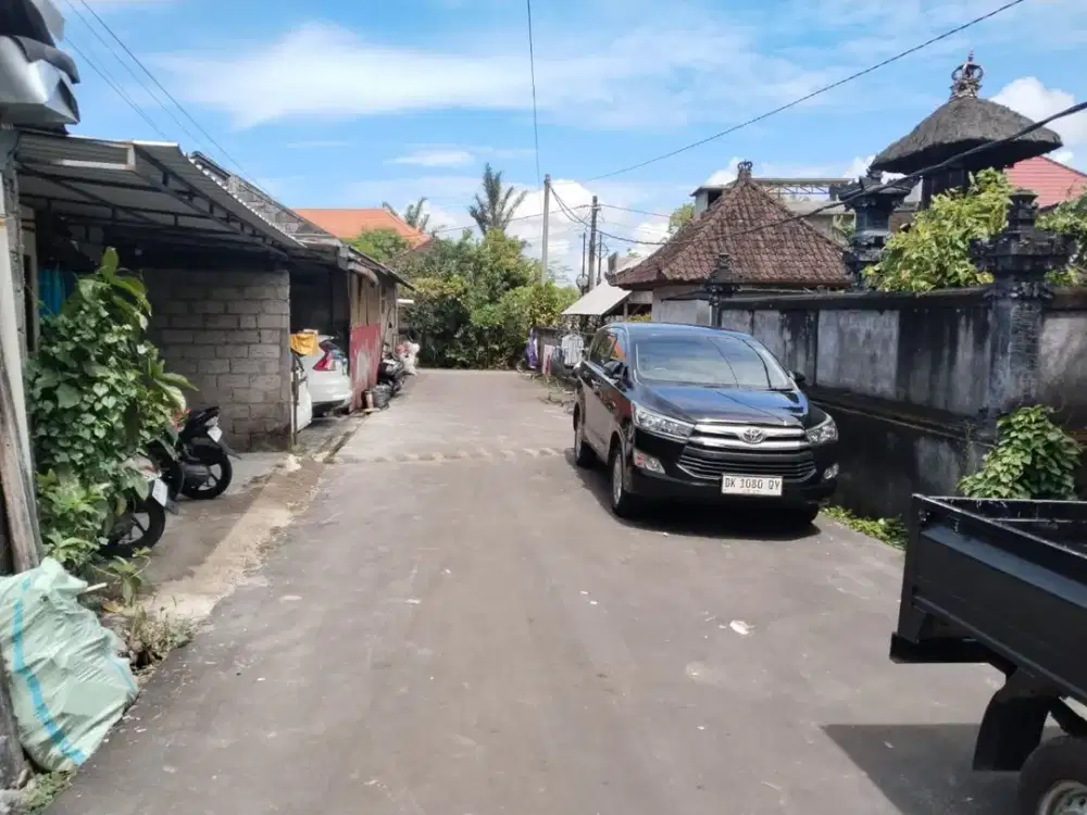 TANAH KOSONG DI PEGUYANGAN DENPASAR UTARA COCOK USAHA KOS BENGKEL DLL