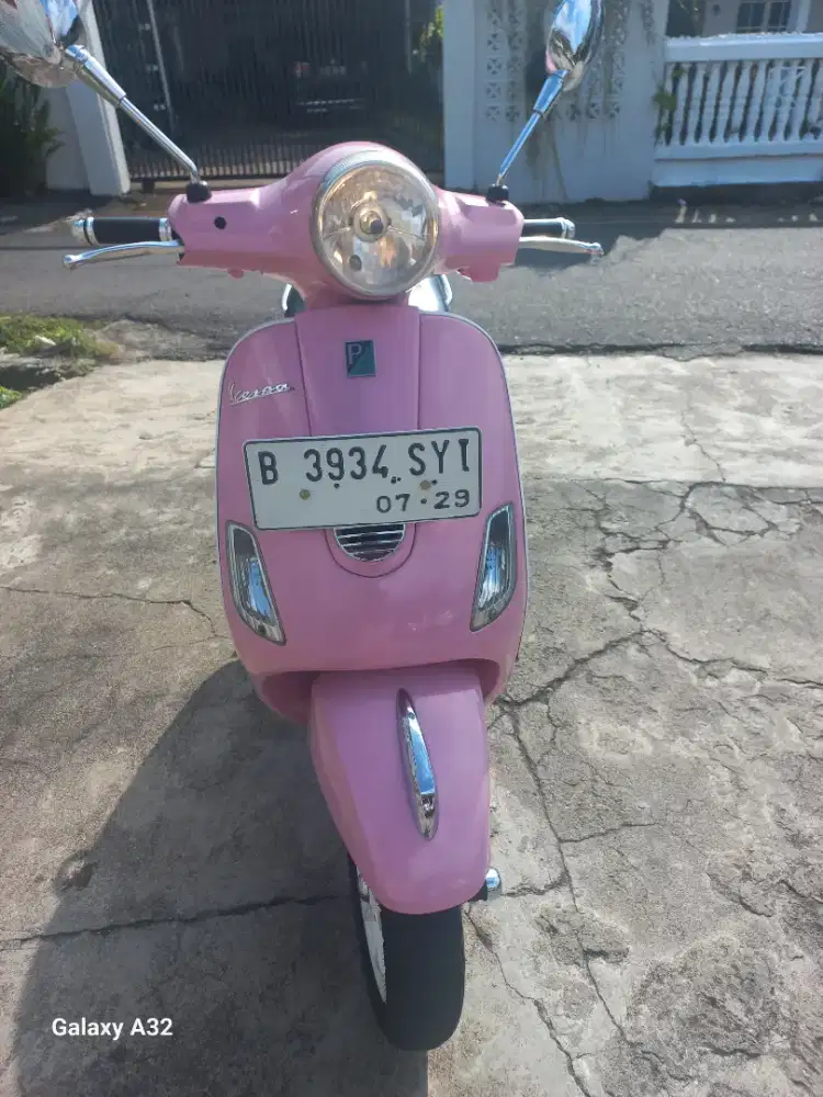 Vespa Lx 150 CC SCOOTER