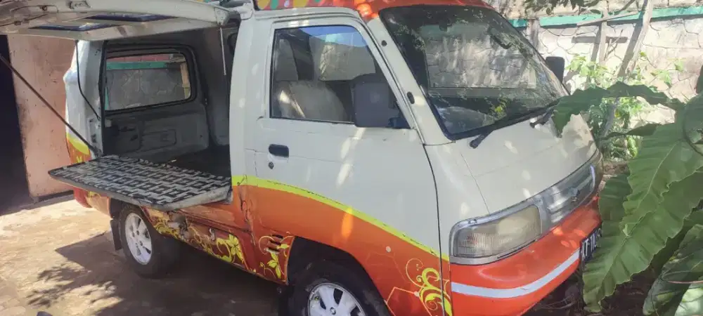 Suzuki Carry Futura