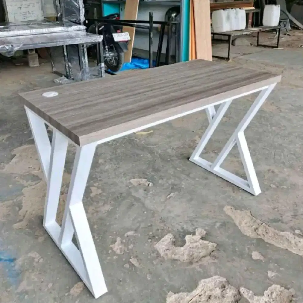 Meja Kerja Z 160x60, Meja Gaming Z 160x60, Meja Kantor Z 160x60