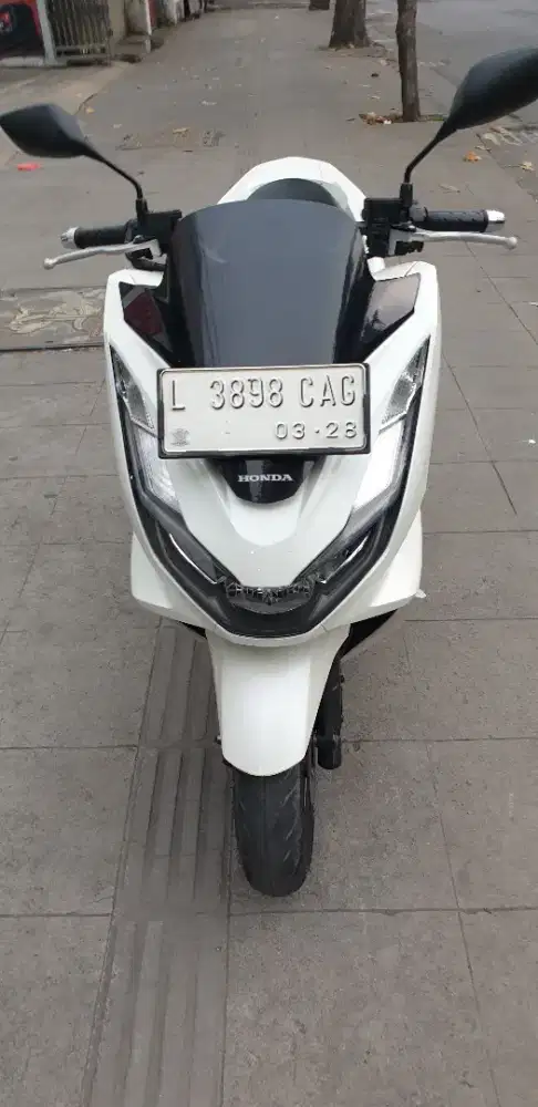 PCX 160 th 2023 mulus pool pjk baru 03-2027