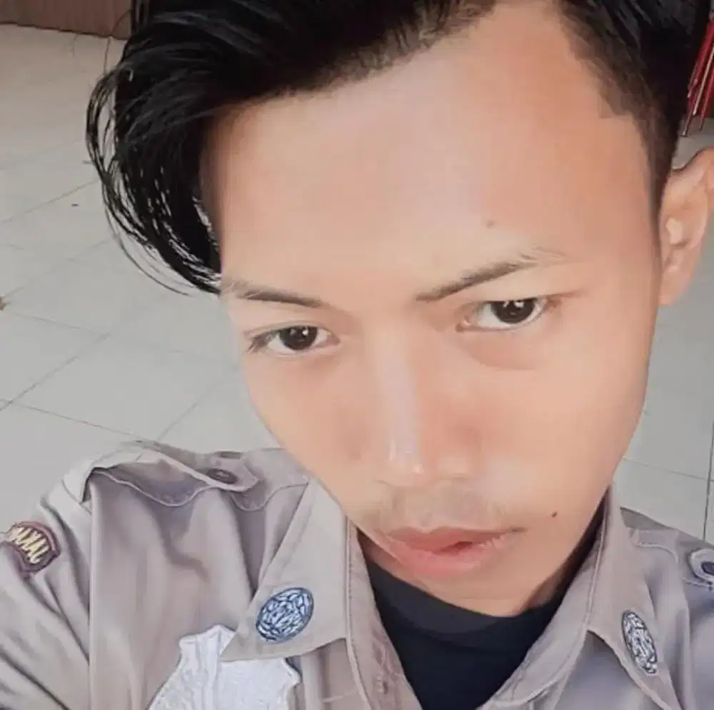 Mencari pekerjaan sebagai satpam/security