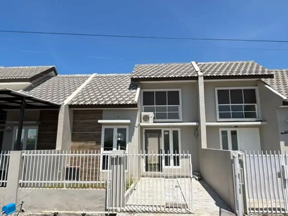 RUMAH DI KAWASAN PERUMAHAN FASILITAS LENGKAP