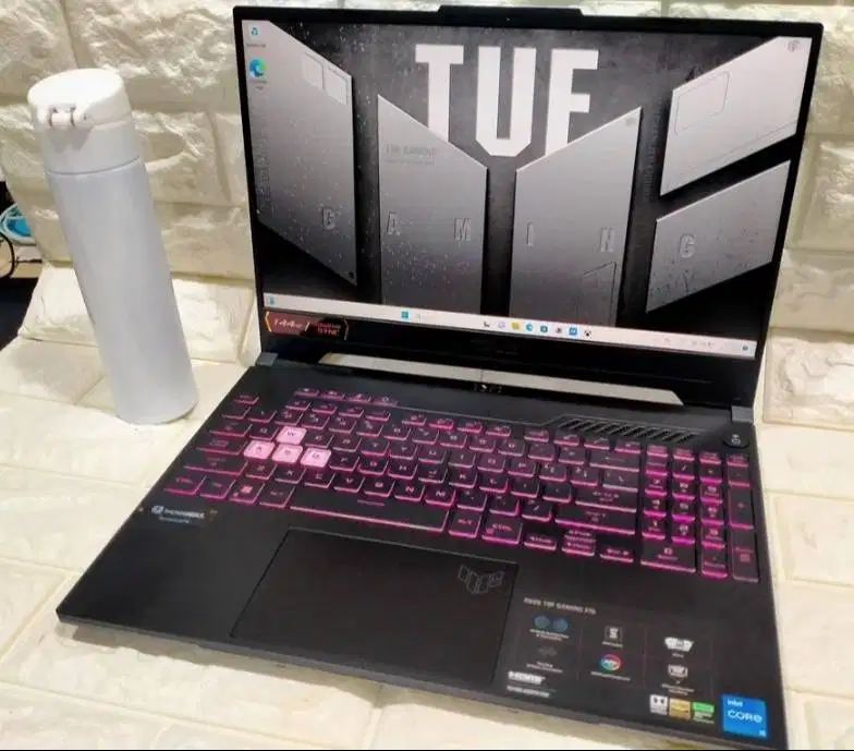 ASUS TUF Gaming F15 FX507VU4 i7-13700H RTX4050 16GB/1TB 15.6 *RTA