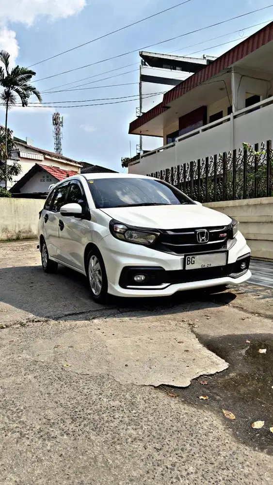 Mobilio E AT 2017