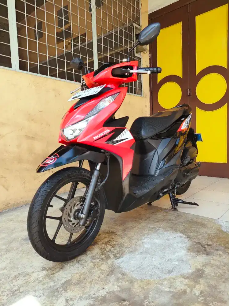 Honda Beat / Beat 110 Fi 2023, Red Premium Metalic, Unit Mulus Terawat