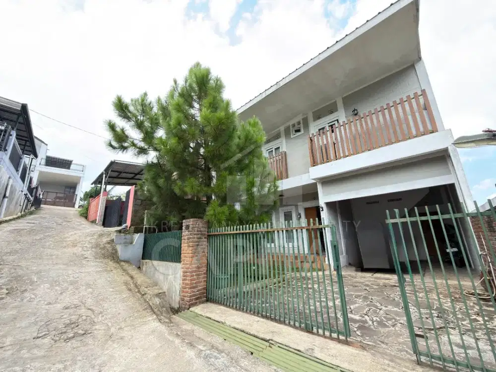 RUMAH RASA VILLA SIAP HUNI DENGAN VIEW CANTIK DI BANDUNG TIMUR AREA SINDANGLAYA UJUNG BERUNG
