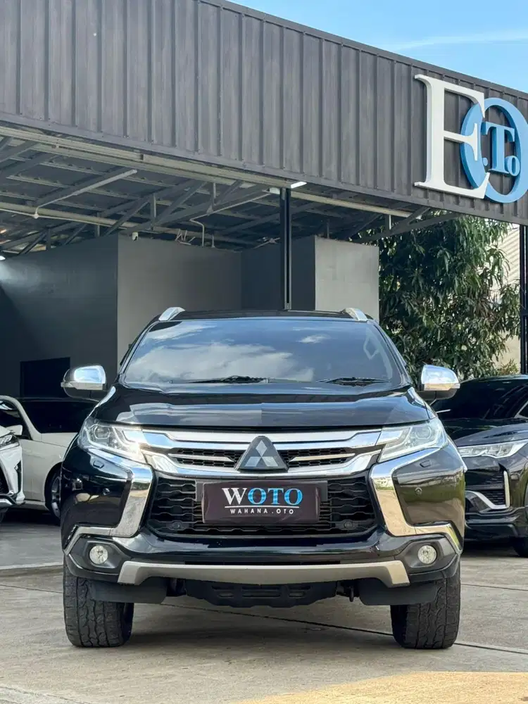 [ ULTIMATE ] Mitsubishi Pajero Sport Dakar 4x2 Ultimate 2018