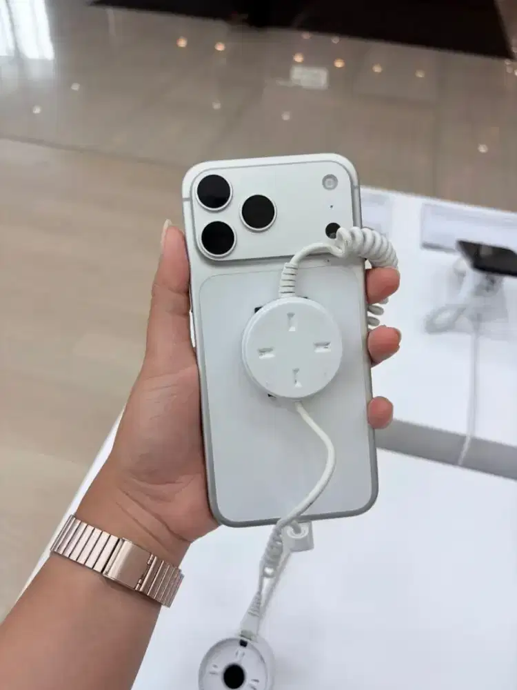 iPhone 17 Pro 256GB Cicilan Tanpa Kartu Kredit Bunga Mulai 0%