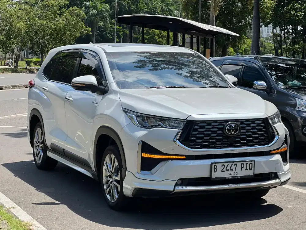 TOYOTA INNOVA ZENIX Q HYBRID 2.0 METIK