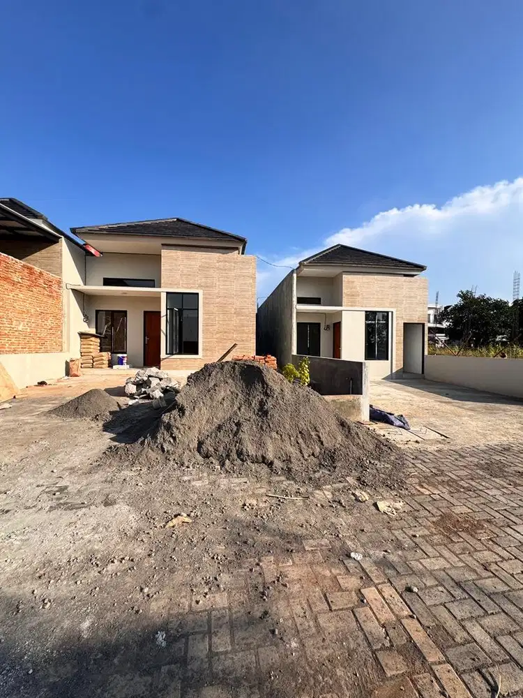 PROMO SPESIAL FREE ALL IN RUMAH MANGUNHARJO DEKAT UNIMUS KEDUNGMUNDU