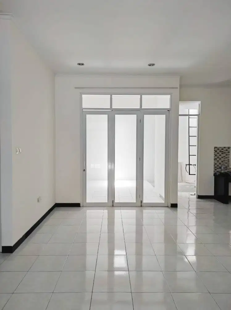 Rumah Minimalis Bagus Bersih Idaman Taman Kopo Indah 5 Bandung