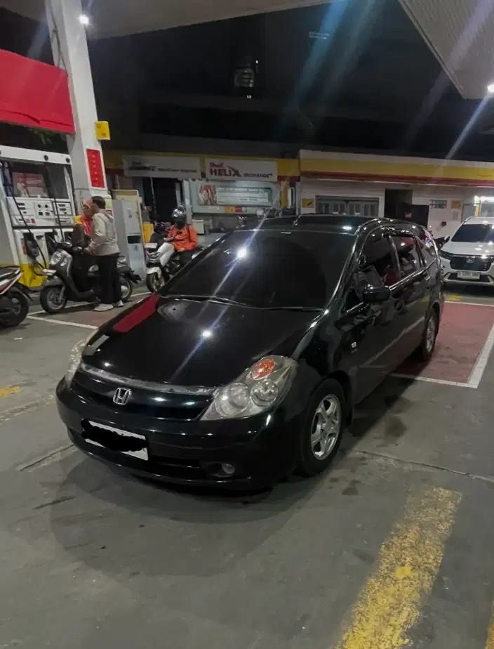 Honda Stream 2004 Bensin