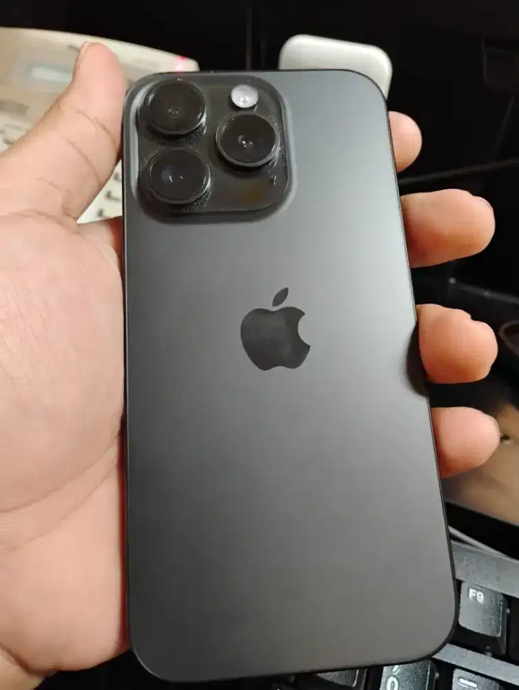 iPhone 15 pro 256gb bekas garansi Ibox