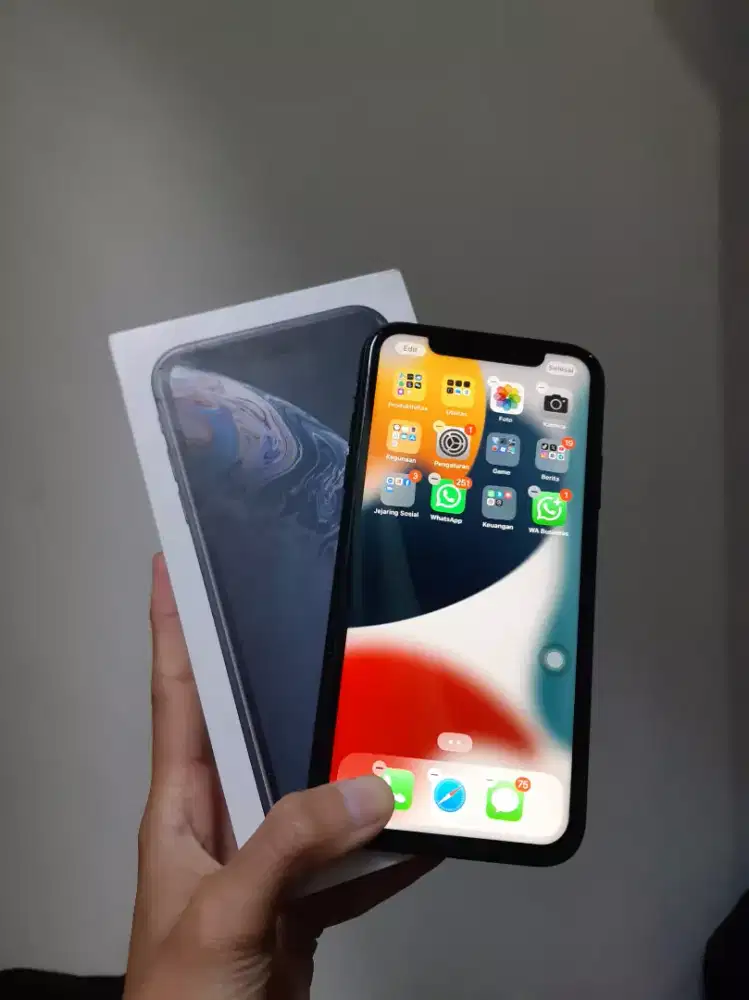 IPhone XR 64gb ibox resmi