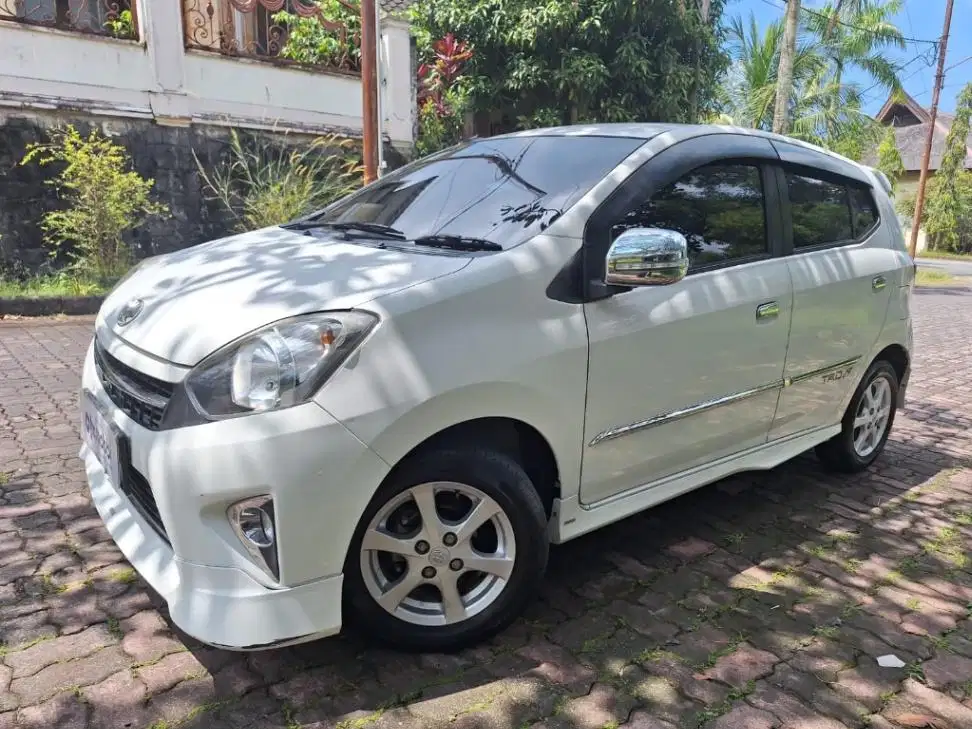 Low Km Toyota Agya 1.0 G TRD Sportivo Bensin-MT 2016 KTNO