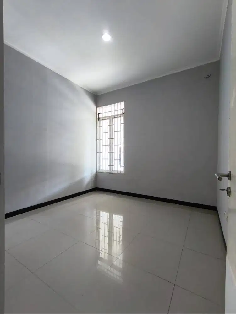 Rumah Terawat Siap Huni Taman Kopo Indah 5 Bandung