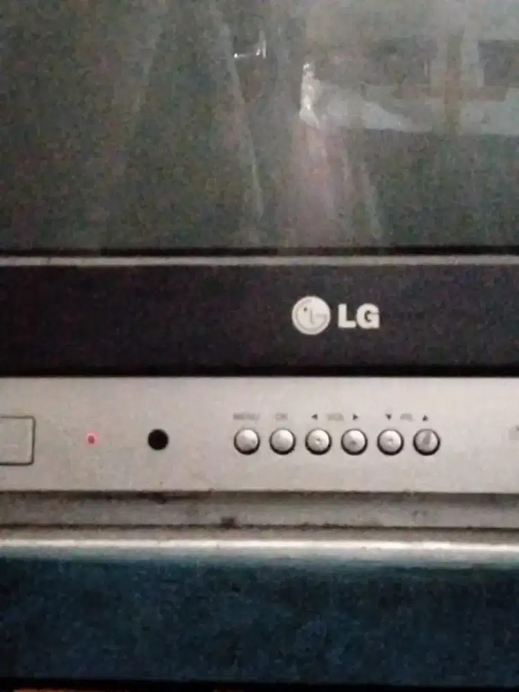 Tivi tabung LG 21 in