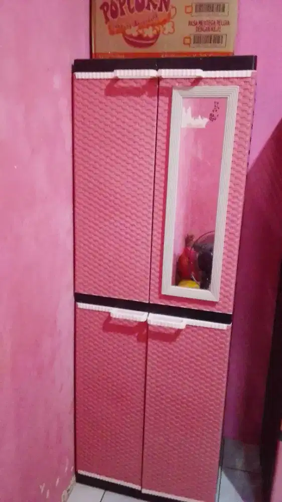 Dijual 2 lemari