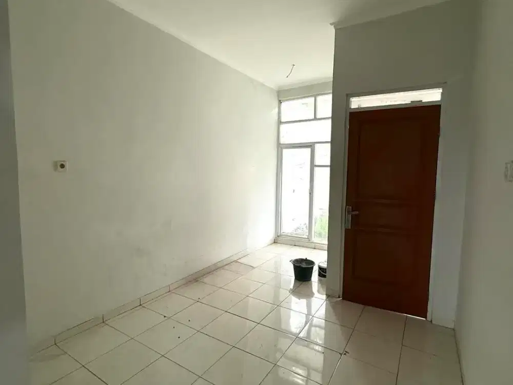 Dijual Rumah Siap Huni Nyaman Lokasi Sangat Strategis di G-Land Padalarang Residence Bandung