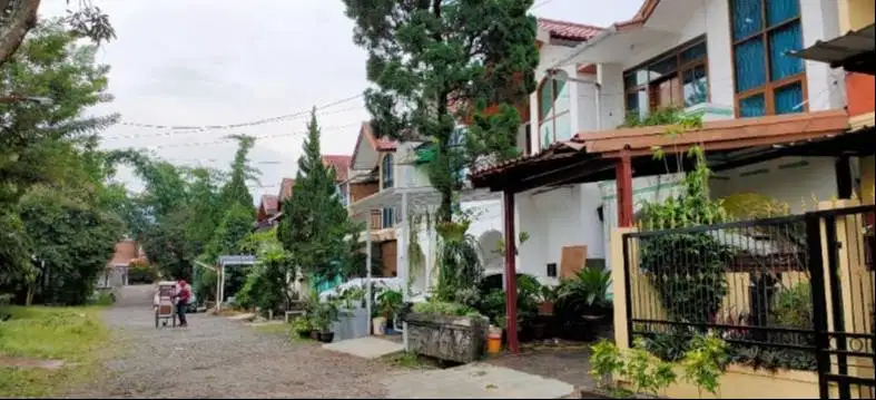 Rumah Pencahayaan Bagus Idaman Siap Huni Arcamanik Bandung