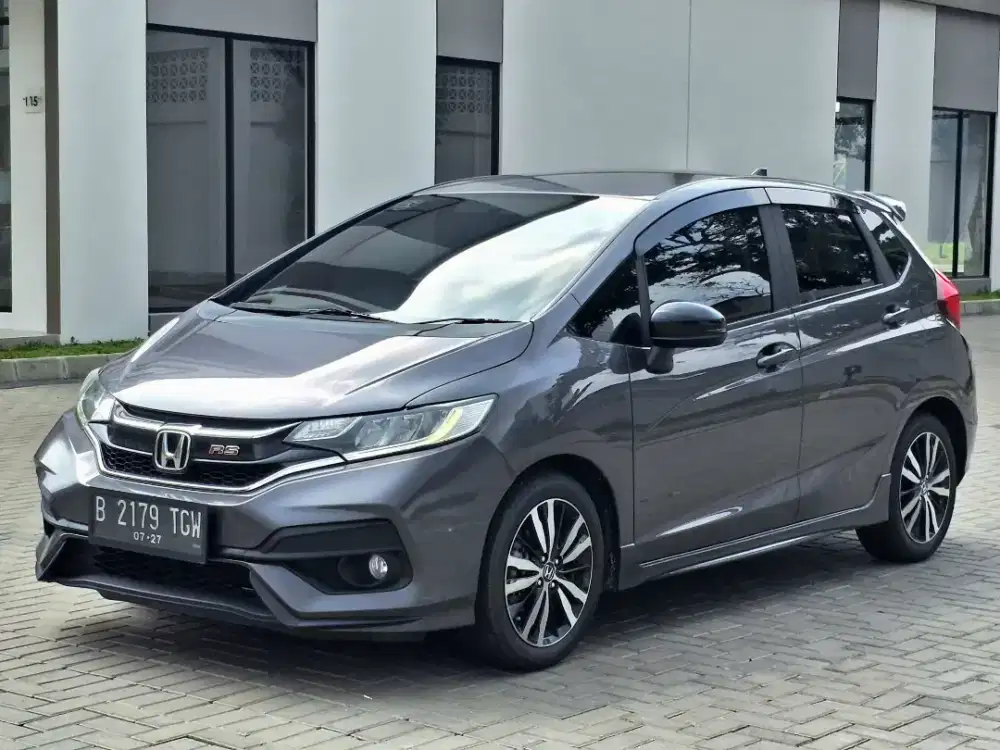 Honda Jazz 1.5 Rs Automatic 2019 Bensin Abu Metalik Record