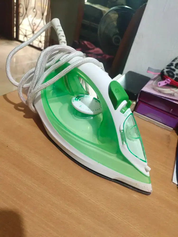 Setrika uap merk Philips, kondisi baik