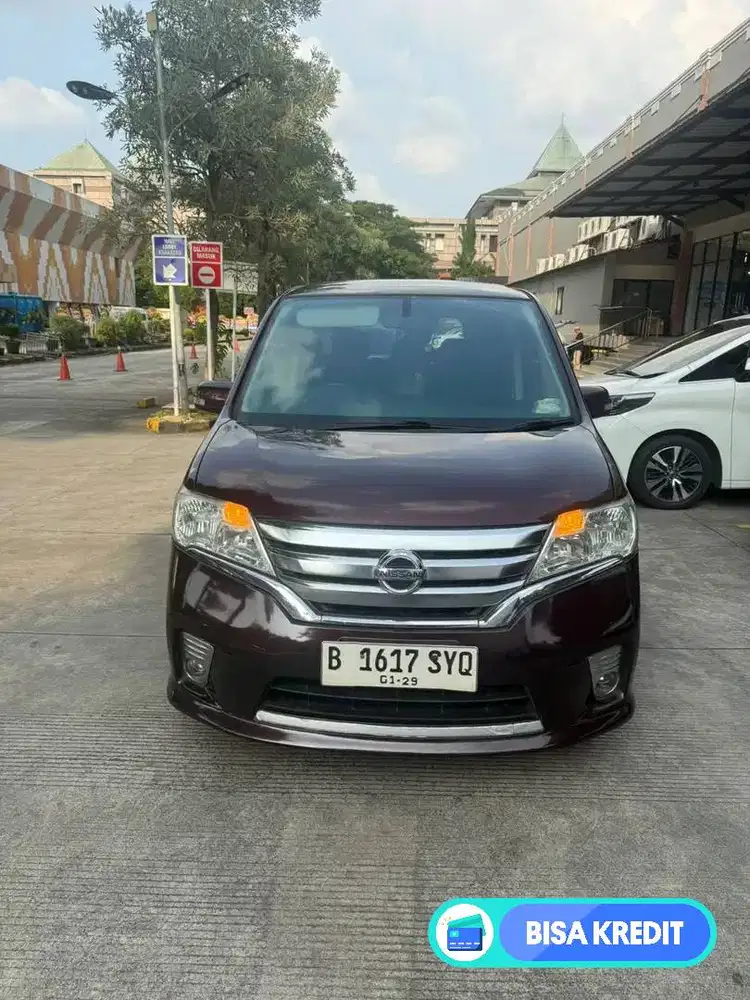 Nissan Serena 2013 Bensin