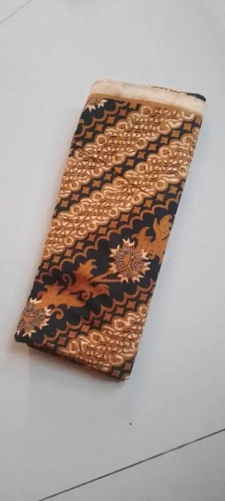 Kain batik tulis asli