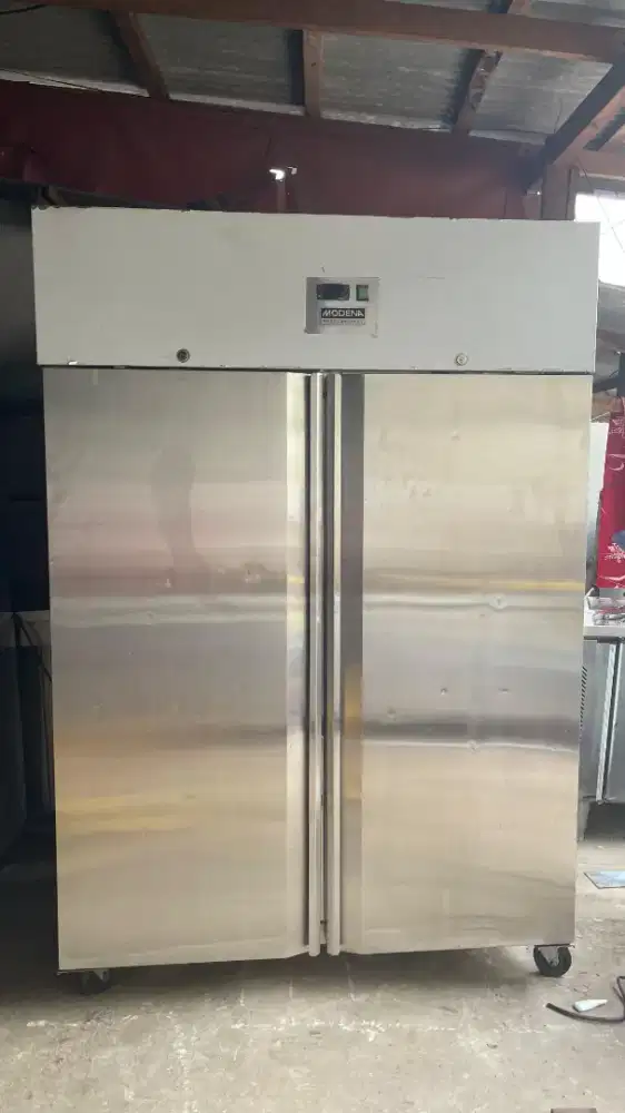 Modena Upright Chiller 2 Double Door