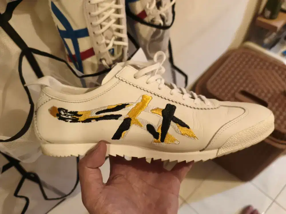 Onitsuka tiger mexico 66 deluxe nippon