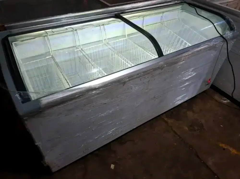 Frezer sleding kaca 500 liter