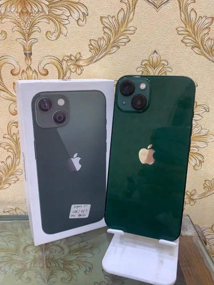 Jual Second Like New iPhone 13 Inter 128 GB