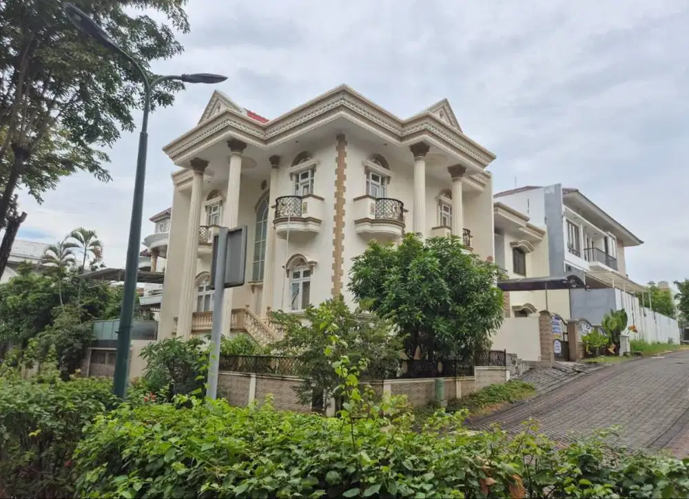 Dijual Rumah Citraland Utama Mewah Cluster Depan dkt Gwalk Siap Huni