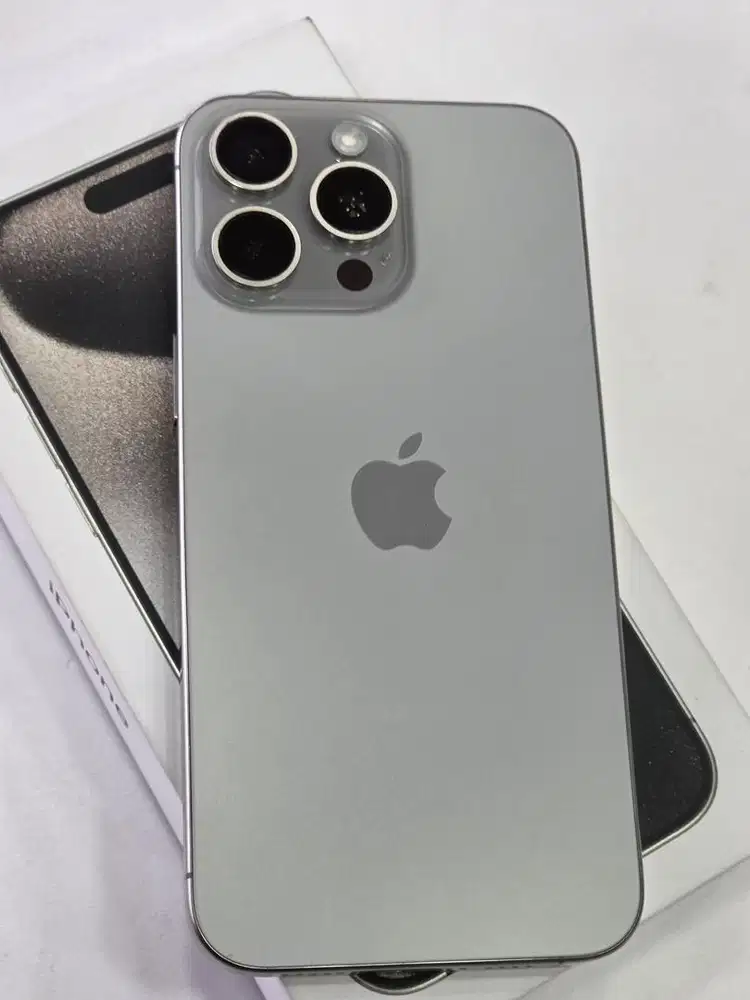 iPhone 15 Promax 256 gb ex iBox