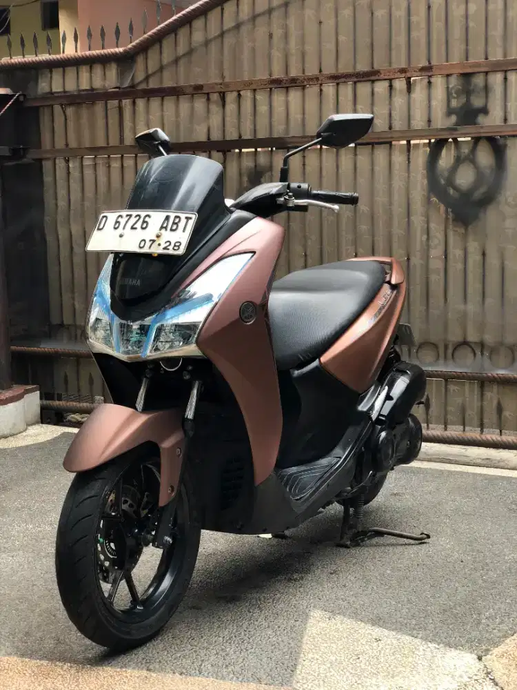 LEXI 2018 KEYLESS LIKE NEW