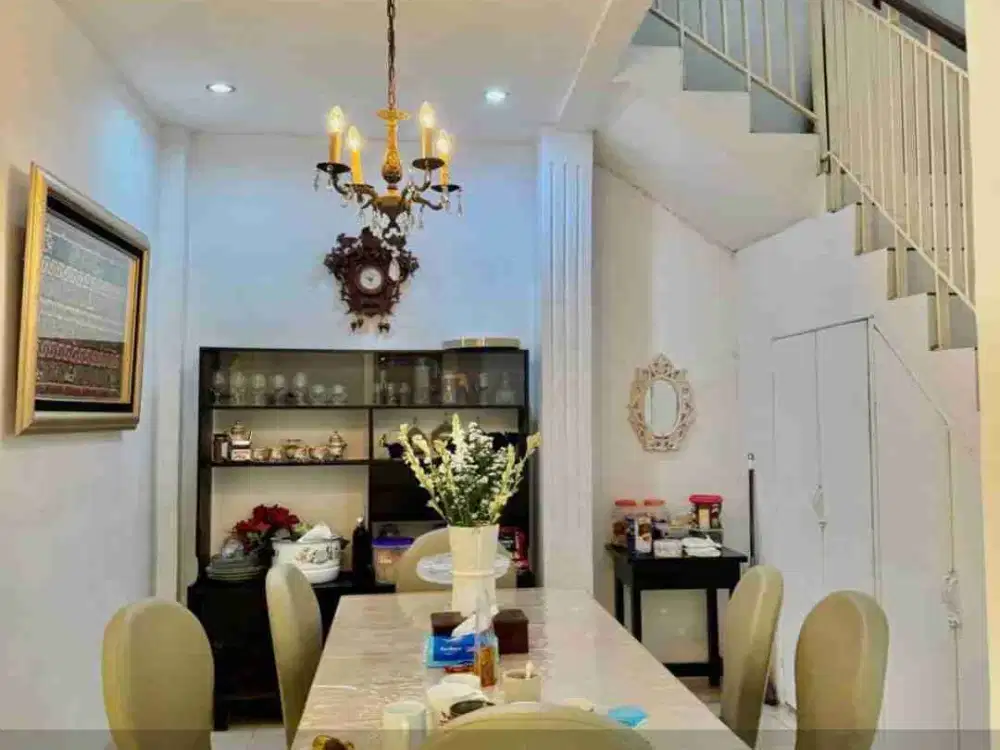 For Sell! White Comfort Home with an Elegance Home Design in Strategic Location at East Jakarta
