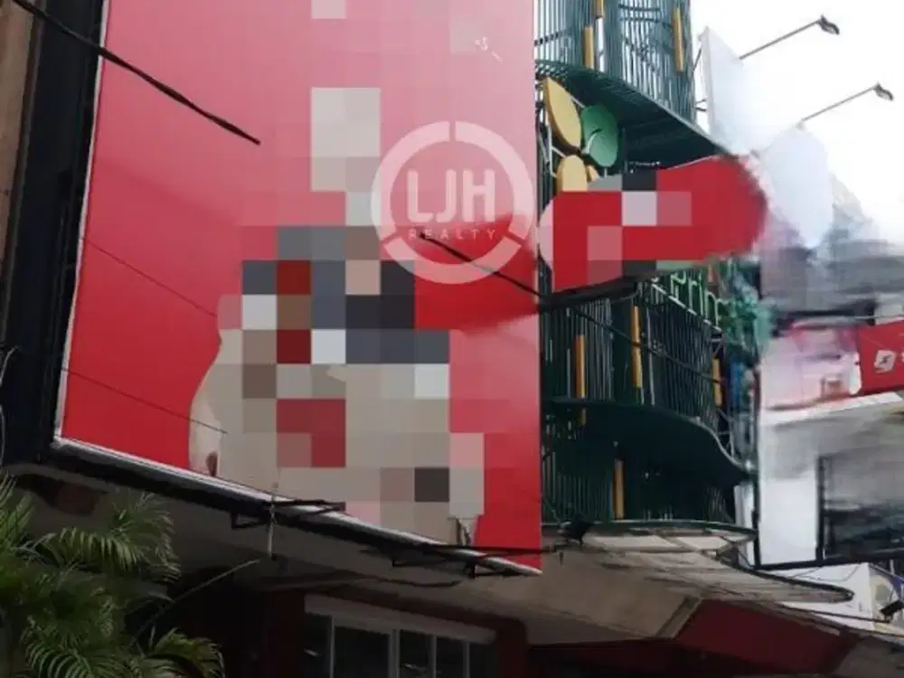 Ruko 2 Lantai di Boulevard Raya, Kelapa Gading, Jakarta Utara