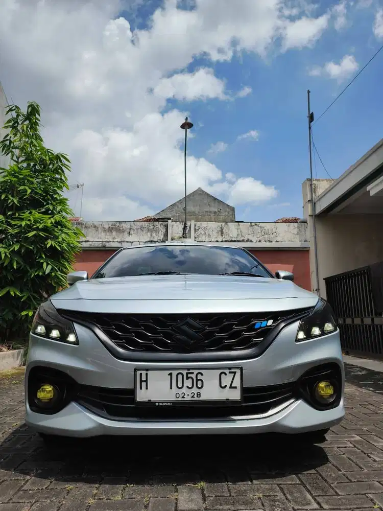 Suzuki Baleno Hatchback 2022 Facelift Manual Silver