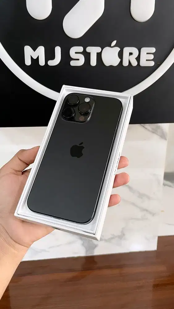 iPhone 16 Promax 256 gb ex iBox bh 100% garansi sampai November 2026