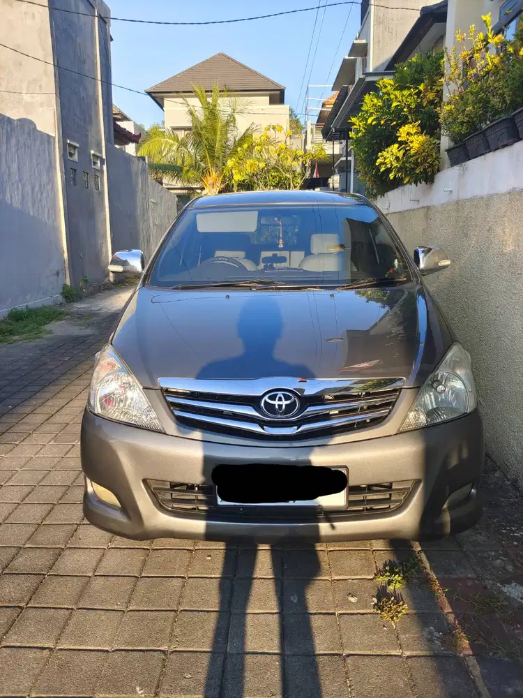 Jual Innova Bensin Tipe V 2009 Matic Asli Bali