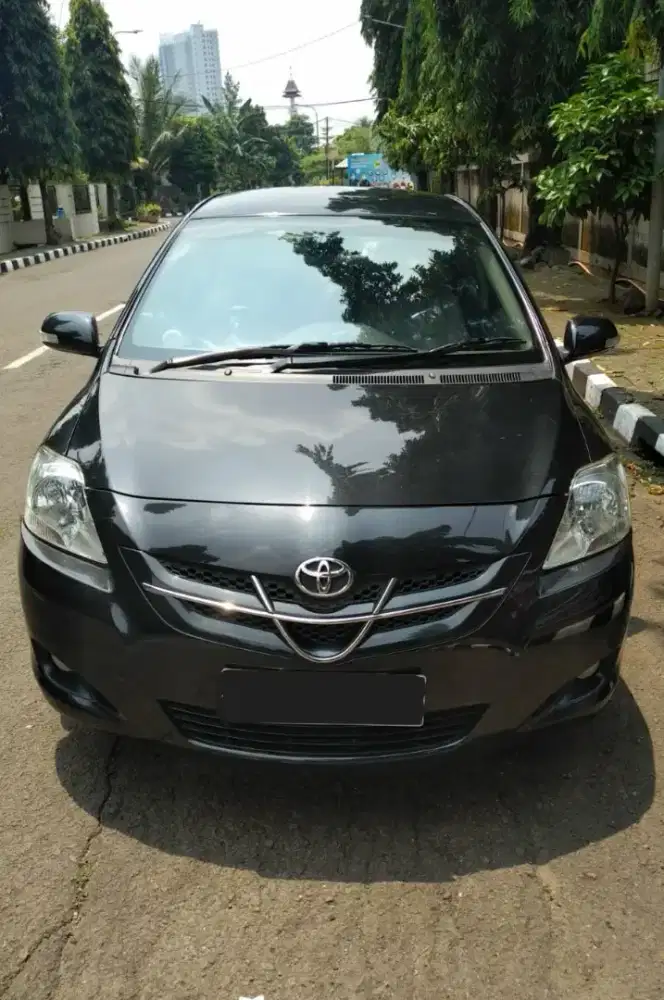 Toyota Vios 1.5 G Bensin MT Hitam Metalik