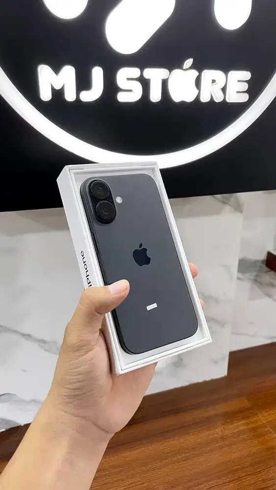 iPhone 16 128 gb ex iBox bh 95% garansi aktif sampai September 2026